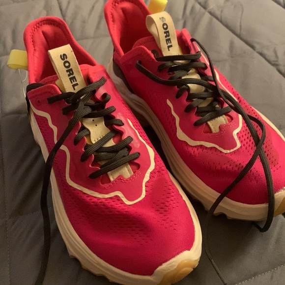 Sorel Sneakers - Picture 5 of 5